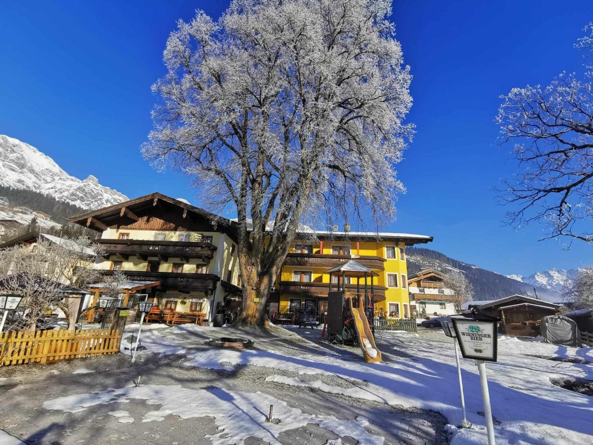 Ferienhotel Lindenhof Leogang Ngoại thất bức ảnh