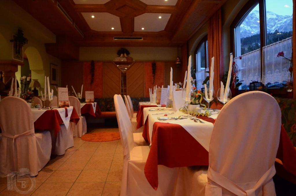 Ferienhotel Lindenhof Leogang Ngoại thất bức ảnh