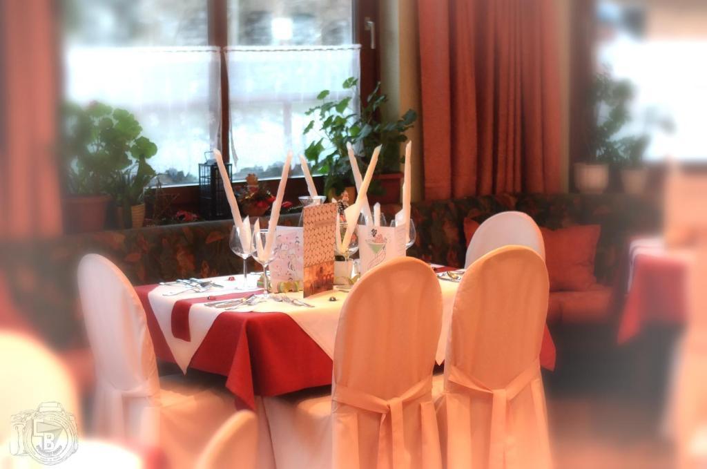 Ferienhotel Lindenhof Leogang Ngoại thất bức ảnh