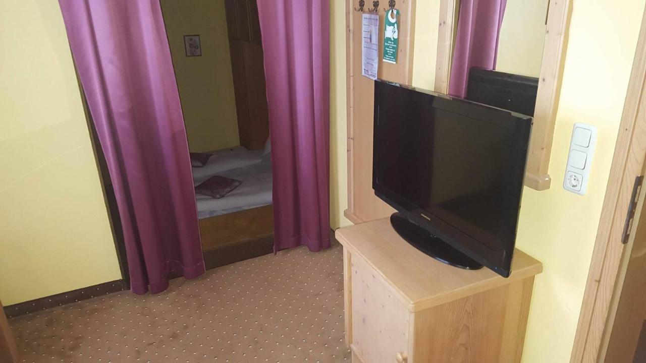 Ferienhotel Lindenhof Leogang Ngoại thất bức ảnh
